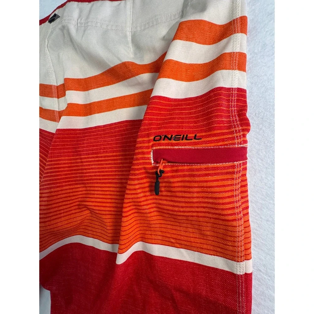 O'Niell NEW Hyperfreak Heist‎ Red Striped Board Shorts Mens 38 15106108-R38